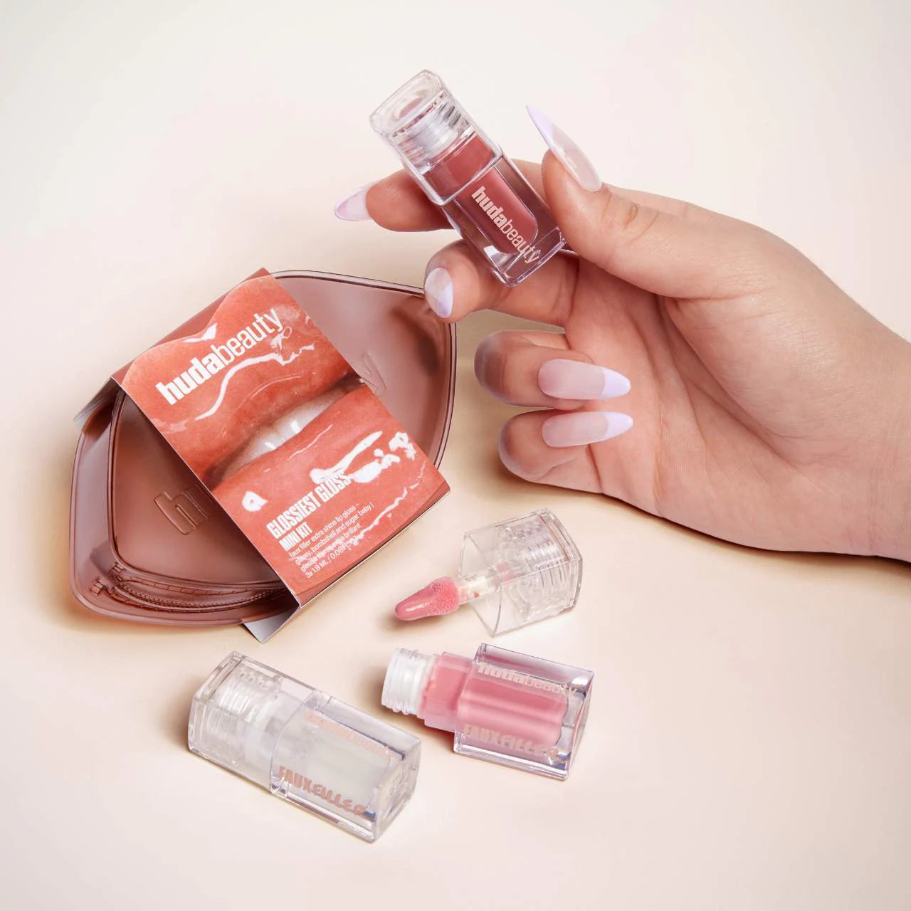 HUDA BEAUTY - Mini Glossiest Lip Gloss Set® 