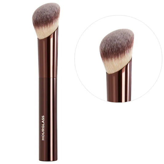 Hourglass - Ambient Soft Glow Foundation Brush: Achieve Flawless, Effortless Blending®