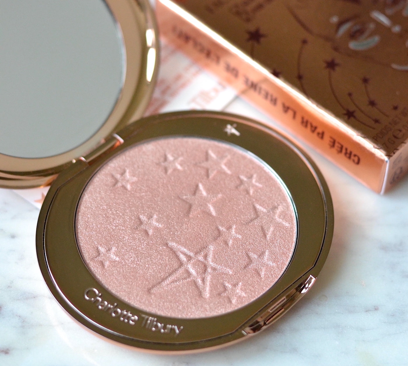 Charlotte Tilbury – Glow Glide Face Architect Highlighter®