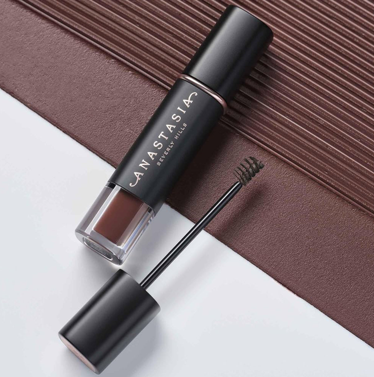 Anastasia beverly hills - Volumizing Tinted Brow Gel – Shapes, Tints, and Sets for Fuller, More Defined Brows.® - Aurea