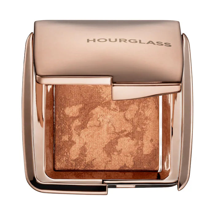 برونزر إضاءة محيطية من Hourglass Mini Size®