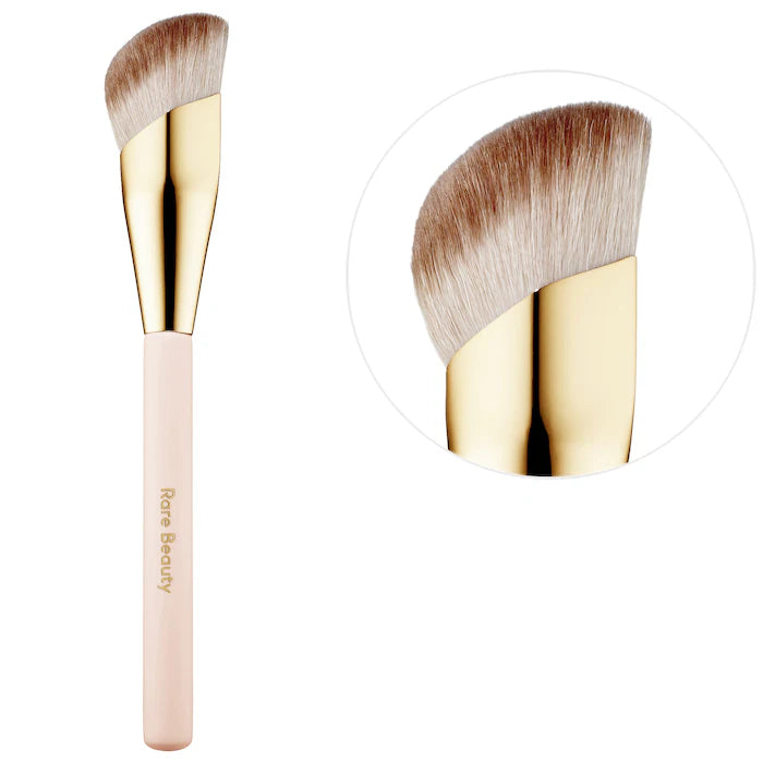 Rare Beauty - Liquid Touch Foundation Brush®