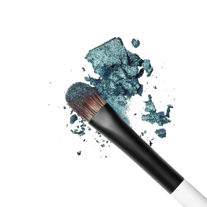 MAKEUP BY MARIO - E4 Eyeshadow Shader Brush®