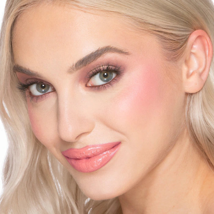 Too Faced - Cloud Crush Blurring Powder Blush Buildable, Blendable Color®