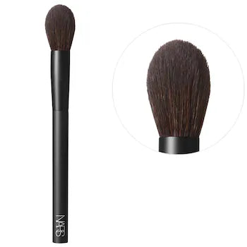 NARS - #15 Precision Powder Brush - יישום ממוקד - 1 Piece ®